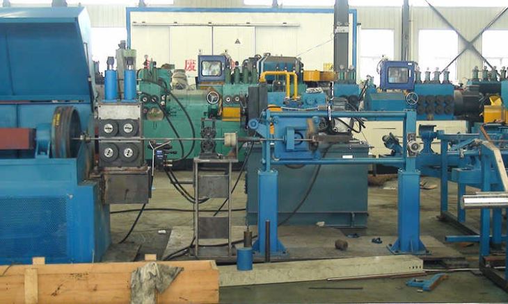 Semi Automatic Black Coil Peeling Machine Semi Automatic Black Coil Peeling Machine